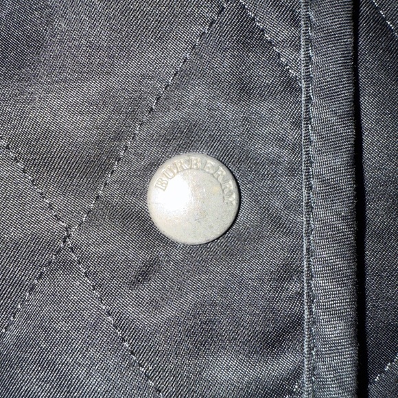 Authentic Vintage Burberry Quilted Black Jacket. - Picture 5 of 12